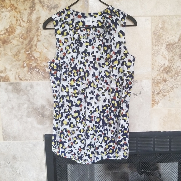 CAbi Tops - Size Large Fierce CAbi Top